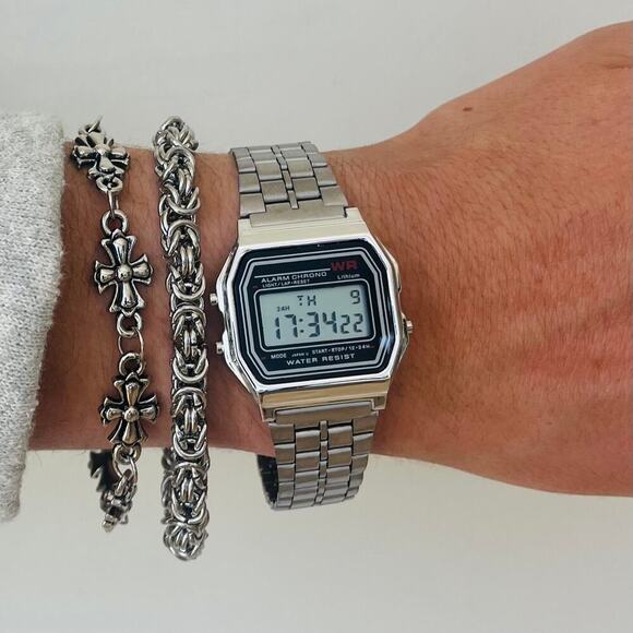 y2k, 2000s vintage retro style silver stainless steel, digital watch, adjustable - Picture 11 of 12